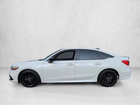 Used 2022 Honda Civic Sport image 8