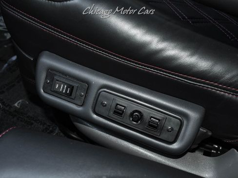 Used 2021 GMC Savana 2500 image 15