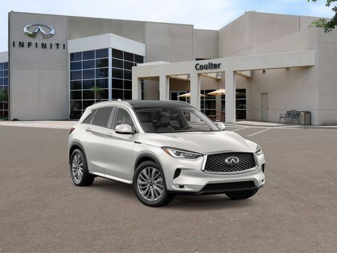 Used 2025 INFINITI QX50 Luxe image 3