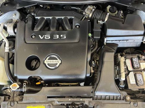 Used 2012 Nissan Altima 3.5 SR w/ Technology Pkg image 30