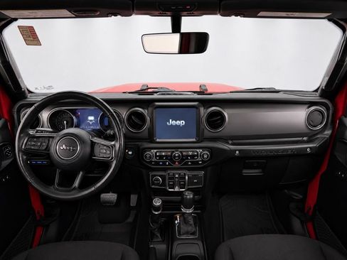 Used 2023 Jeep Wrangler Unlimited w/ Cold Weather Group AWD/4WD image 23