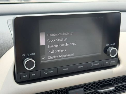 Used 2024 Honda HR-V LX image 4