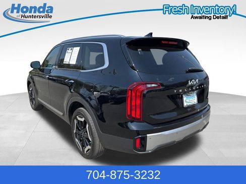 Used 2023 Kia Telluride S w/ S Sunroof Package image 6