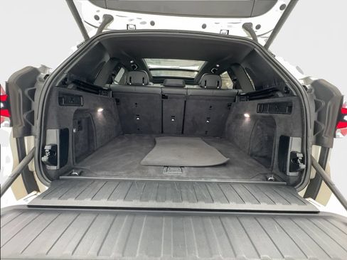 Used 2024 BMW X5 sDrive40i RWD image 18