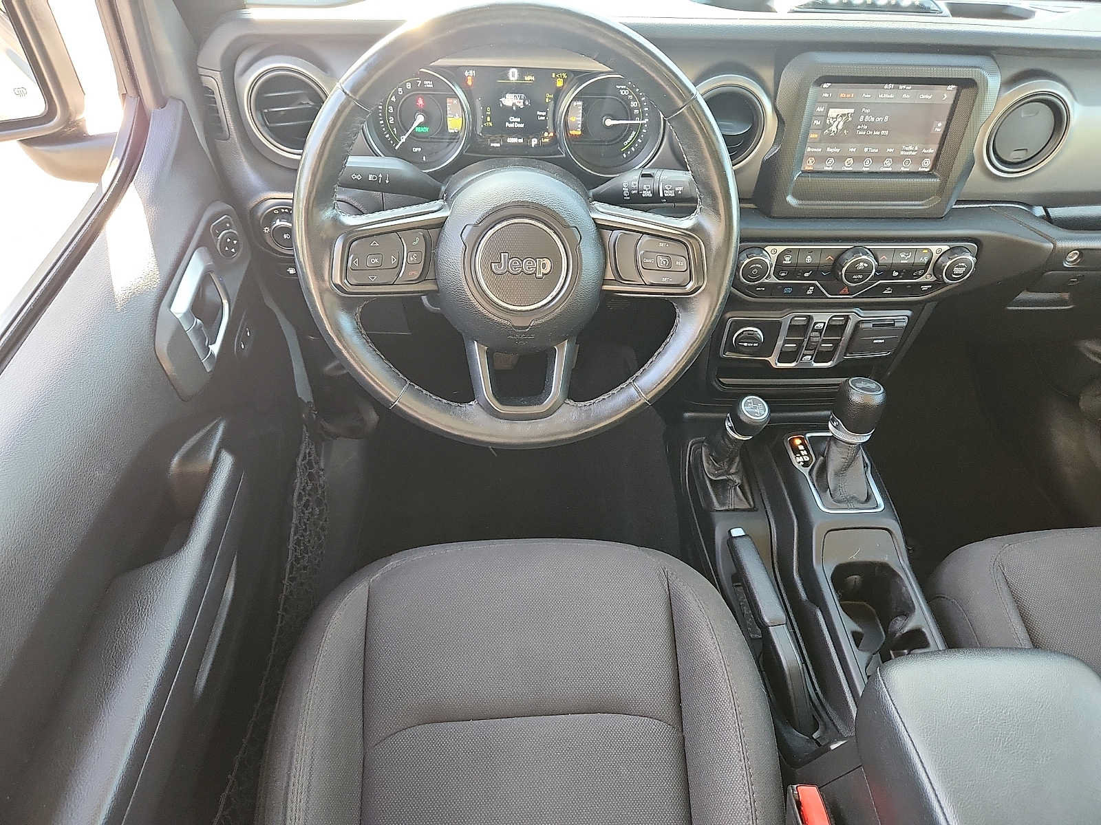 Used 2023 Jeep Wrangler Unlimited w/ Cold Weather Group AWD/4WD image 11