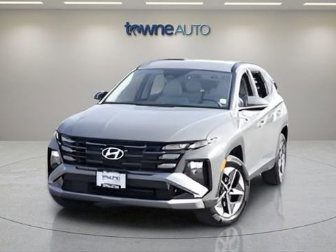 Used 2025 Hyundai Tucson SEL image 9