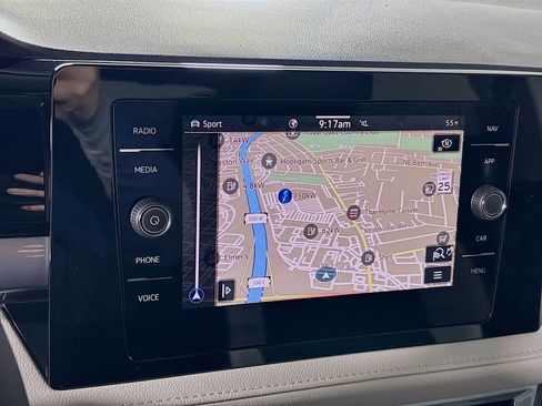 New 2025 Volkswagen Taos SEL image 16