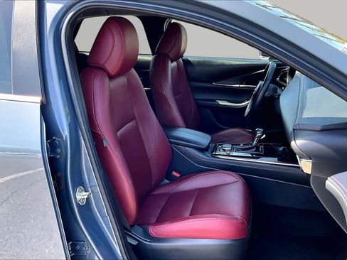 Used 2025 MAZDA CX-30 AWD 2.5 S w/ Preferred Package image 8