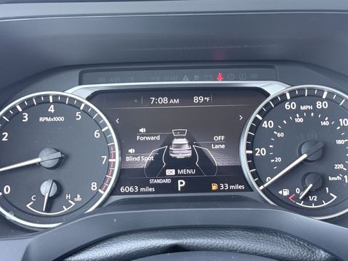 Used 2025 Nissan Pathfinder S FWD image 68