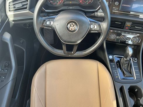 Used 2019 Volkswagen Jetta SE image 26