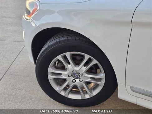 Used 2015 Volvo XC60 T5 Platinum image 40