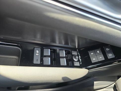 New 2026 Land Rover Range Rover Velar Dynamic SE AWD/4WD image 26