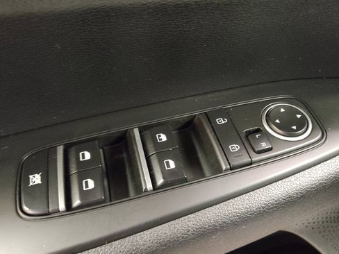 Used 2024 Kia Forte LXS FWD image 27