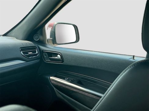 Used 2022 Dodge Durango GT image 22