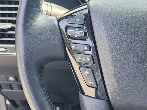 Used 2023 Nissan Armada SL w/ Captain's Chairs Package AWD/4WD image 26