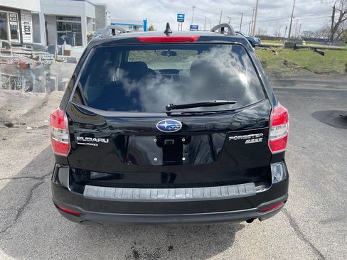 Used 2016 Subaru Forester 2.5i Premium w/ All-Weather Package image 8