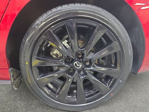 Used 2024 MAZDA MAZDA3 s FWD image 29