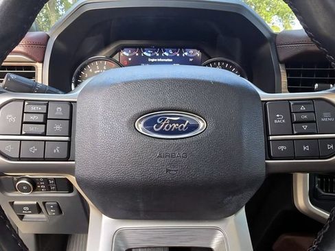 Used 2023 Ford Expedition Limited RWD image 35
