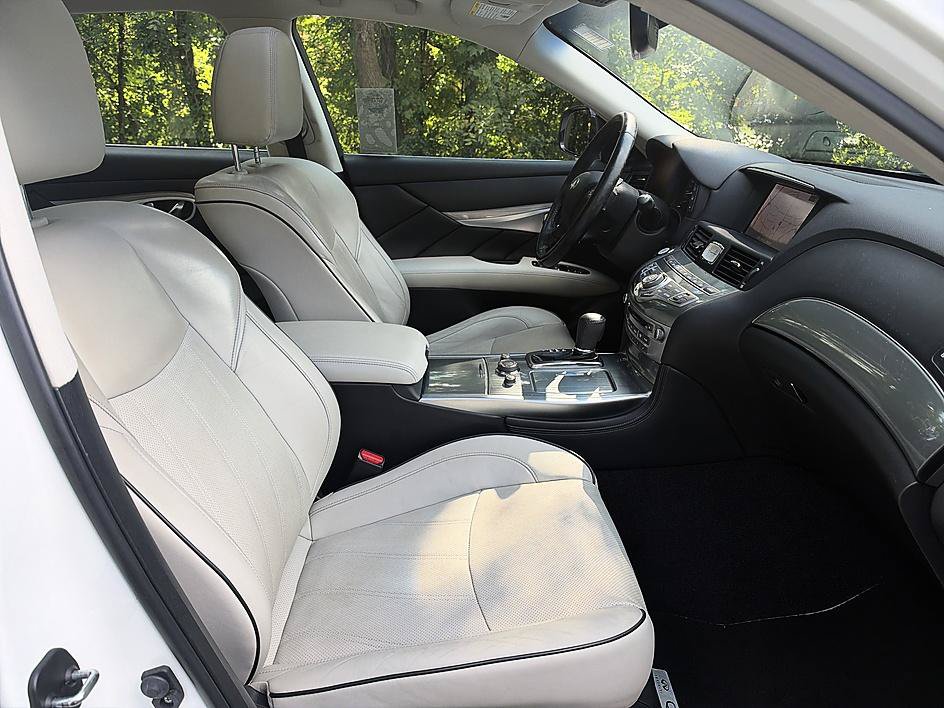 Certified 2018 INFINITI Q70 L 3.7 AWD/4WD image 22