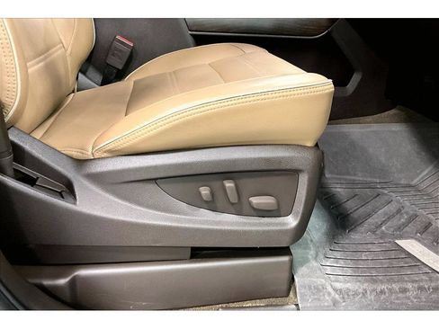 Used 2017 GMC Sierra 1500 Denali w/ Denali Ultimate Package AWD/4WD image 49