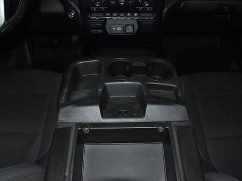 Used 2019 GMC Sierra 1500 SLE w/ SLE Value Package image 22