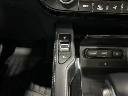 Used 2022 Kia Telluride EX w/ EX Premium Package AWD/4WD image 23