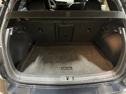 Used 2020 Volkswagen Golf 4-Door FWD image 27