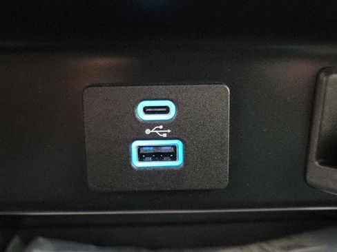 Used 2022 Ford F150 XLT w/ Equipment Group 301A Mid image 33