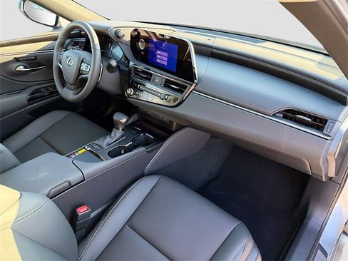 New 2025 Lexus ES 350 w/ Premium Package image 14