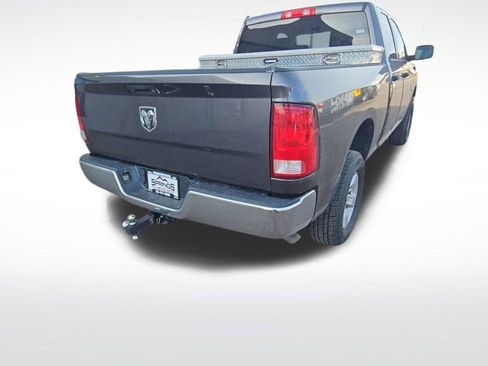 Used 2018 RAM 1500 Tradesman w/ Chrome Appearance Group RWD image 7