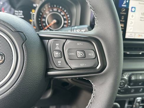 New 2026 Jeep Wrangler Unlimited Rubicon AWD/4WD image 27