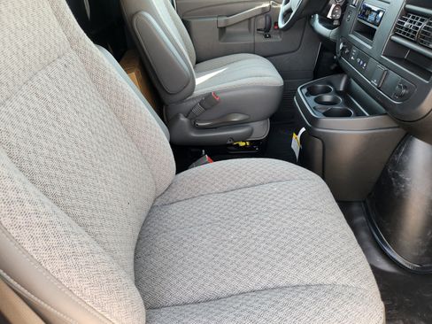 New 2025 GMC Savana 2500 Extended w/ Driver Convenience Package image 10