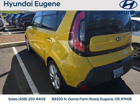 Used 2014 Kia Soul + w/ Audio Package image 4