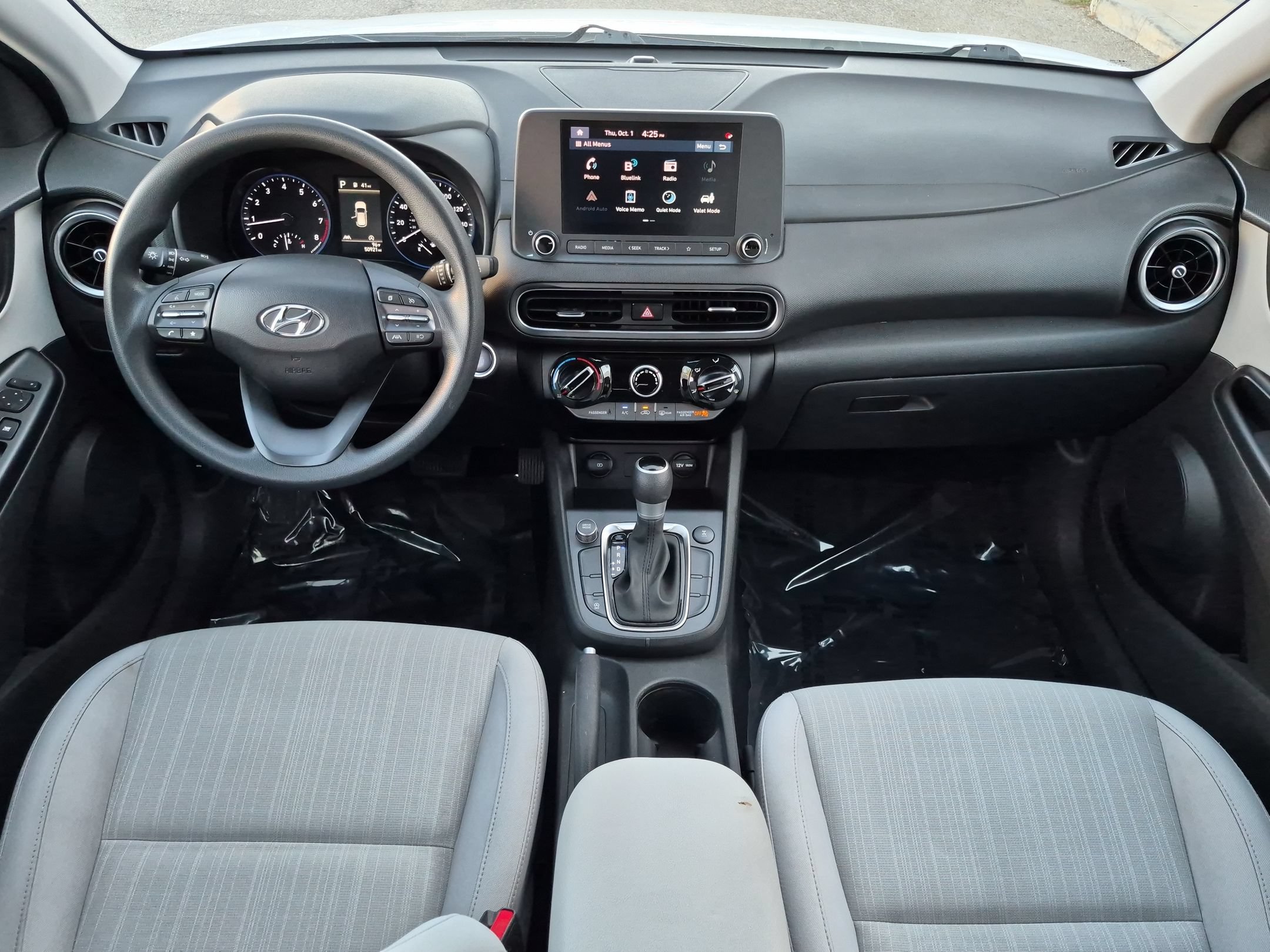 Used 2023 Hyundai Kona SEL AWD/4WD image 23
