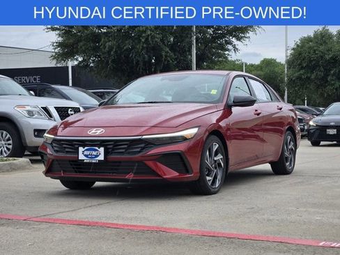 Certified 2025 Hyundai Elantra Sport FWD image 3