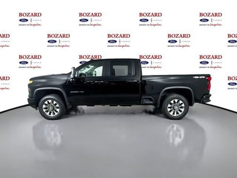 Used 2025 Chevrolet Silverado 2500 Custom w/ Custom Value Package AWD/4WD image 5