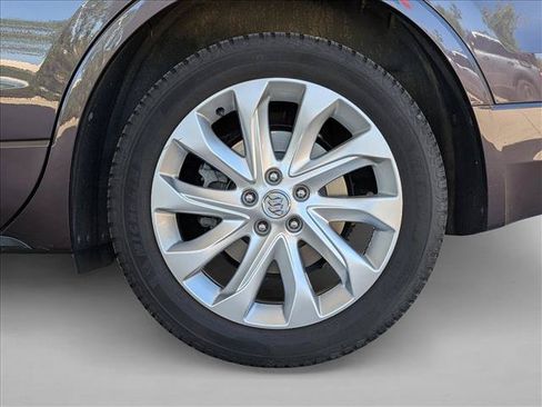 Used 2016 Buick Envision Premium AWD/4WD image 9