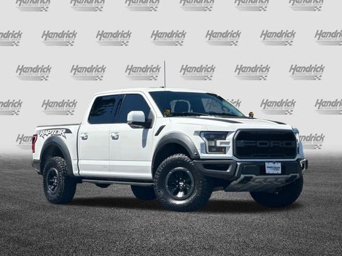 Used 2018 Ford F150 Raptor w/ Equipment Group 802A Luxury AWD/4WD image 2