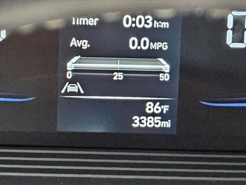 Certified 2024 Hyundai Venue Limited FWD image 11
