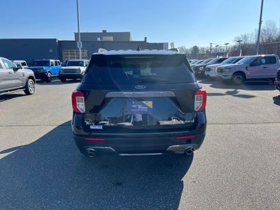Certified 2022 Ford Explorer XLT w/ Equipment Group 202A