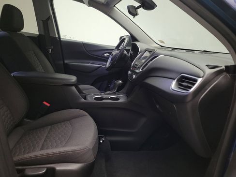 Used 2021 Chevrolet Equinox LT FWD image 21