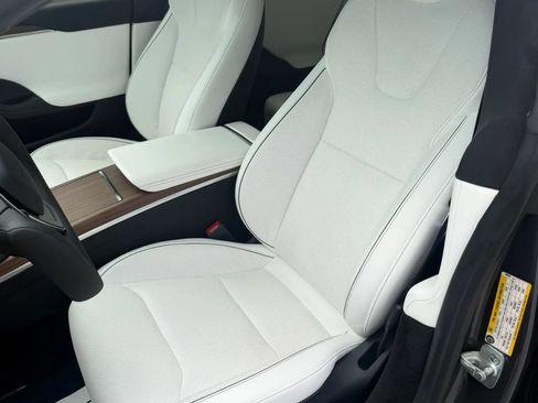 Used 2021 Tesla Model S Plaid AWD/4WD image 6