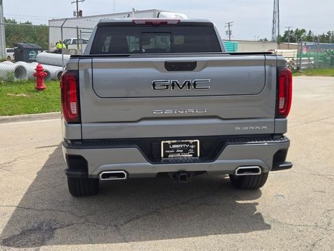 Used 2024 GMC Sierra 1500 Denali w/ Technology Package AWD/4WD image 14