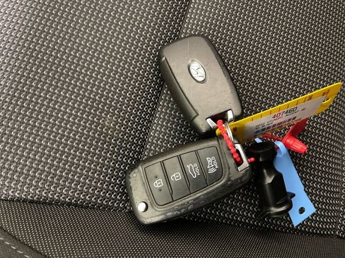 Certified 2022 Hyundai Accent SE image 26