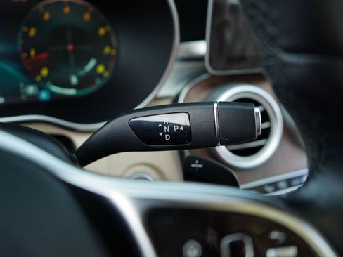 Used 2020 Mercedes-Benz C 300 4MATIC Sedan image 35