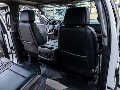 Used 2022 Chevrolet Silverado 1500 RST image 30