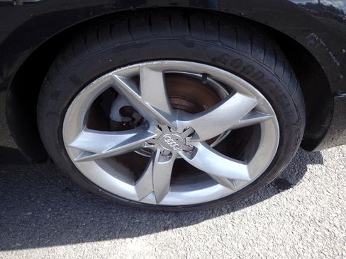 Used 2011 Audi A5 2.0T Premium Plus image 25