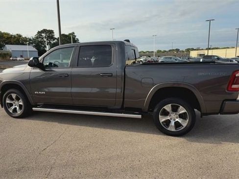 Used 2022 RAM 1500 Laramie image 40