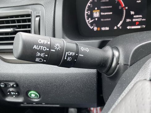 Used 2025 Honda Ridgeline TrailSport image 32