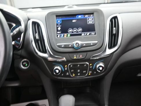 Used 2024 Chevrolet Equinox LT AWD/4WD image 10